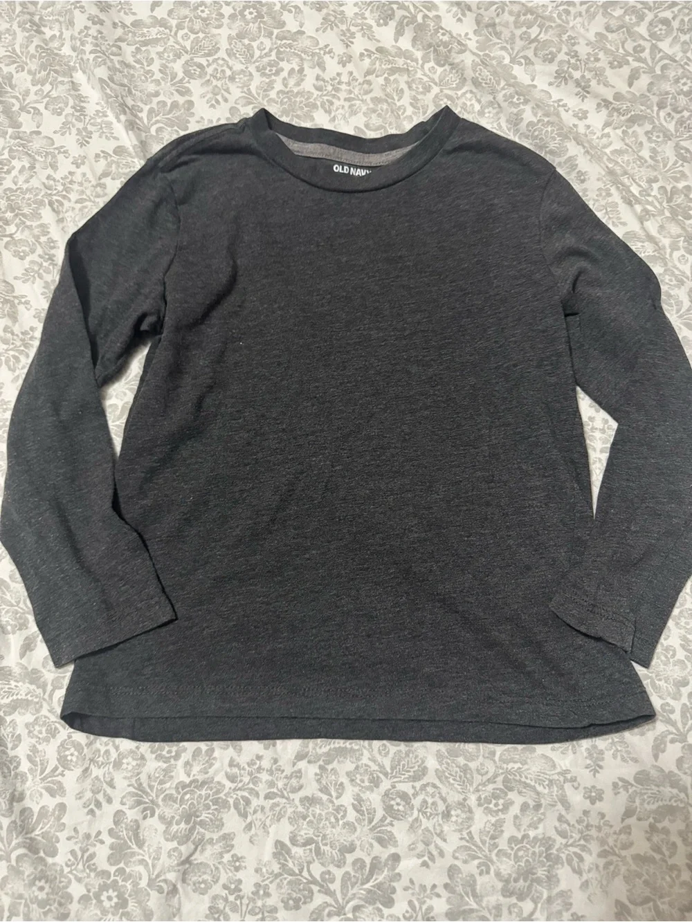 Old Navy Dark Gray Long Sleeve Tee